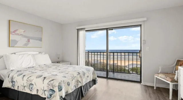Yellow Sunshine Oceanfront Townhouse, Private Balcony Unit #2, Reserva ahora Villa Ponce Inlet Florida