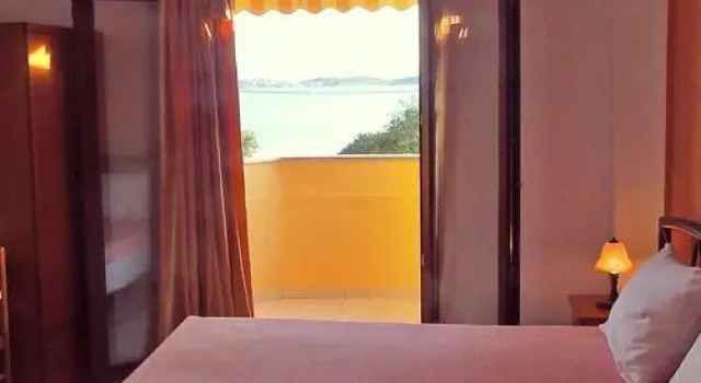 Studios Tripiti, Book Condo Hotel  