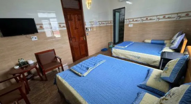 Van Tan Hotel