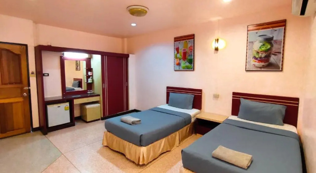 Двухместный номер Standard Srisomthai Hotel