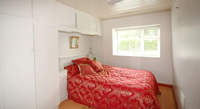 Коттедж Carraroe Apartment