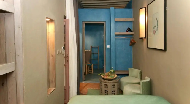Camera Economy Riad 117