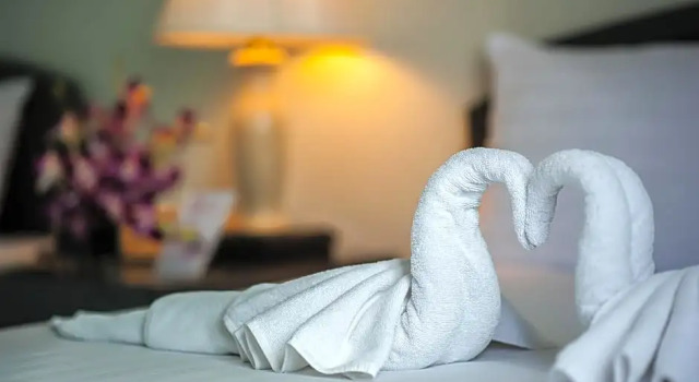 Номер Deluxe Grand Plaza Hotel
