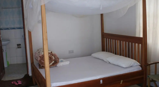 Makeseni Lodge, Забронировать Отель Отели Усы Ривер с парковкой, Парковка