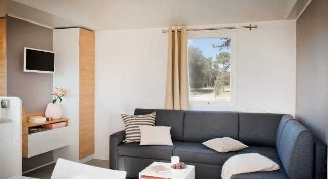 Camping Les Places Dorees, Забронировать Кемпинг Сен-Жан-де-Мон Vendée