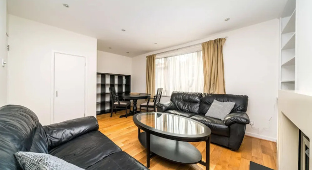 Апартаменты 2 Bedroom Flat in Heart of Battersea near Station