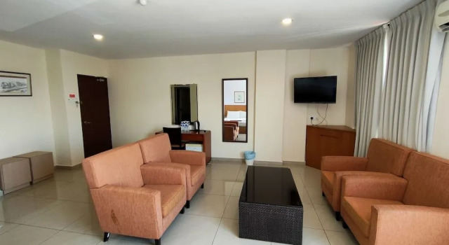 MRC Hotel