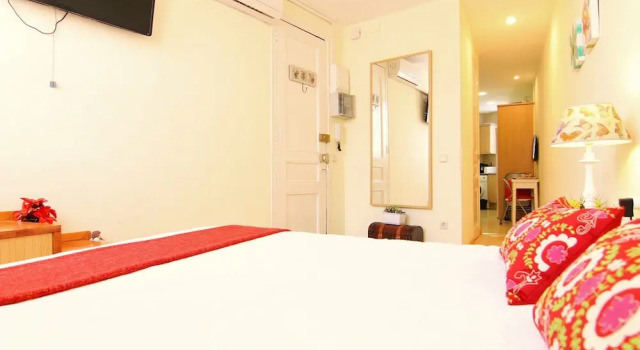 Sugar Barcelona Rentals, Забронировать Отель Эшампле Барселона, рядом с Парк скульптур
