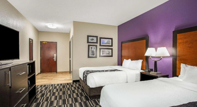 Четырёхместный номер Standard La Quinta by Wyndham Norwich-Plainfield-Casino