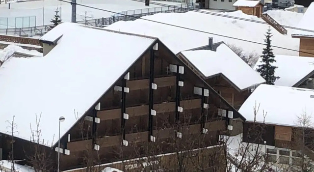 Apartment With 4 Bedrooms in Alpes D'huez, With Wonderful Mountain Vie, Prenota Appartamento Hotel a Alvernia con parcheggio, Parcheggio