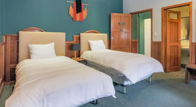 Standard Twin room Socialtel Cuenca