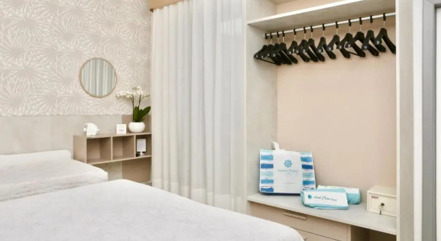 Номер Comfort Hotel Flora