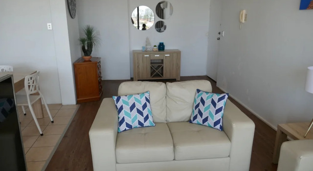Апартаменты Queensleigh Apartment