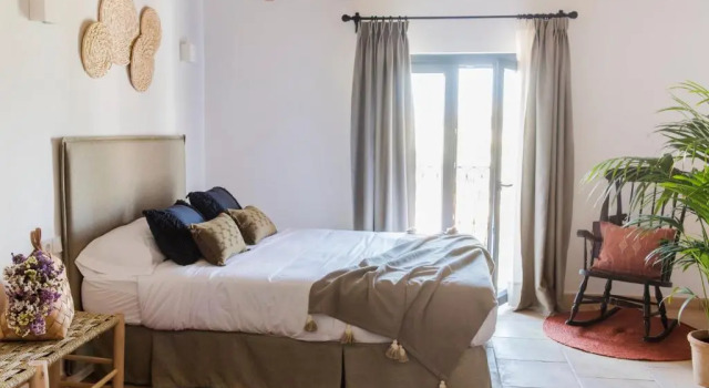 Двухместный номер Standard Curolla Petit Hotel