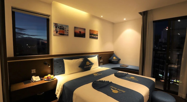 Двухместный номер Deluxe с балконом и с видом на город Aloha Hotel Nha Trang