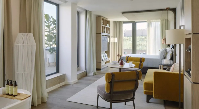 Ultimate ME+ Suite Terrace с 2 комнатами с видом на город ME by Meliá Barcelona