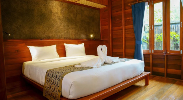 Бунгало Deluxe с балконом Khanom Cabana Beach Resort