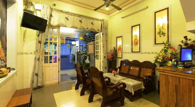 Quy Long Homestay