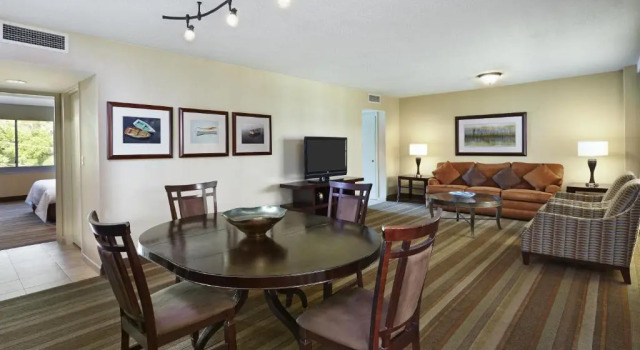 Люкс Presidential Embassy Suites Parsippany