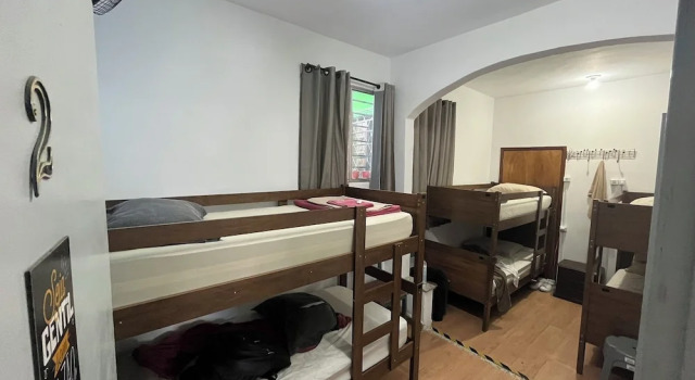 Кровать в общем номере (мужской номер) Rota BH Hostel