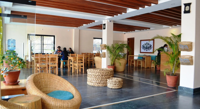 Hotel Karuna