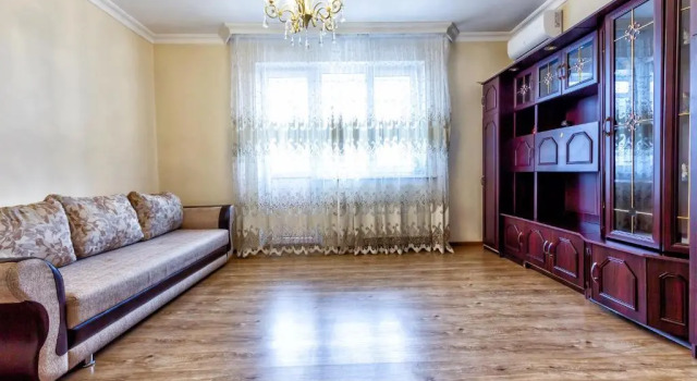 419 Apartamenty v delovom tsentre s vidom na gory Otlichnyj variant dlja turistov i komandirovannyh, Book Lejlighed Hoteller i Almaty med morgenmad, nær Abay Metro Station, Morgenmad