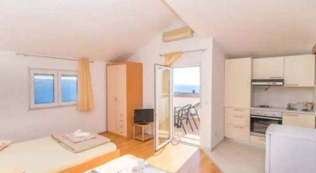 Студия Apartments Cihorich