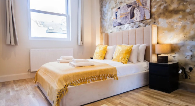 Коттедж Business Luxury Fulham 3 bedroom Garden House