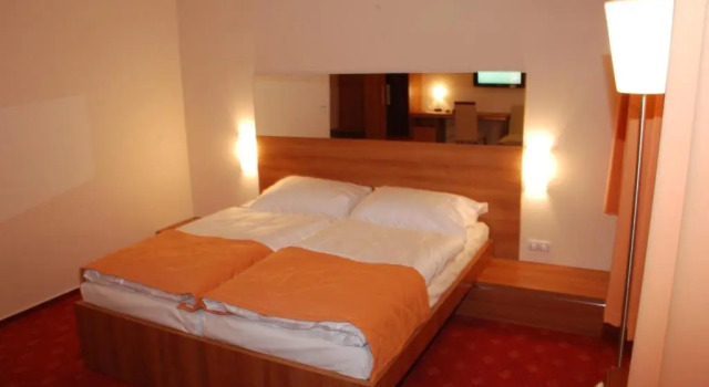 Двухместный номер Standard Hotel Grand