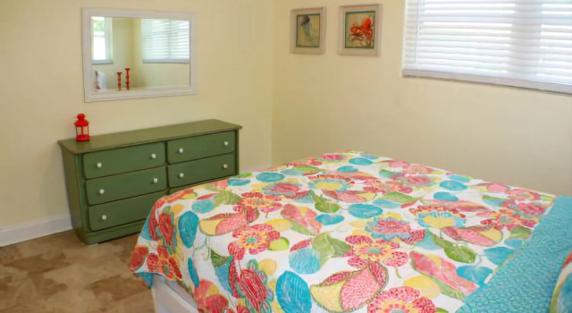 Blue Wave #46309 - 3 Br Home, Rezerwuj Dom wakacyjny Hotele w Saint Augustine Area z parkingiem, Parking
