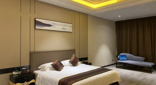 Люкс Deluxe Loiyan Hotel