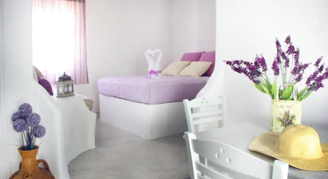 Студия Island House Apartments
