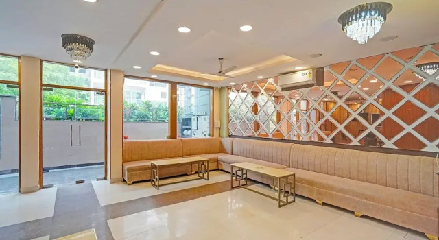 Fabhotel The Virat