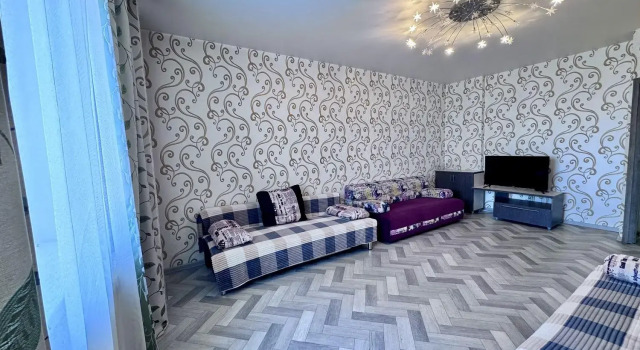 Comfort apartment on Kirova street 120a, Boek Appartement Abakan Chakassië