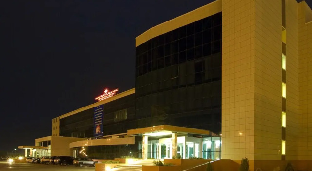 Grand Nur Plaza Hotel