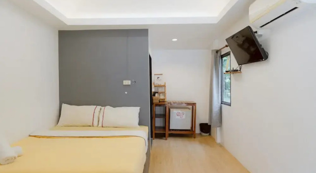 Бунгало с балконом и с видом на сад Baanboonpetch Resort