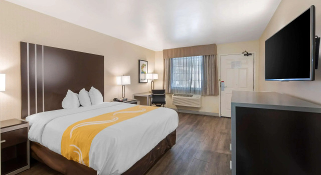 Двухместный номер Standard Quality Inn & Suites Camarillo-Oxnard