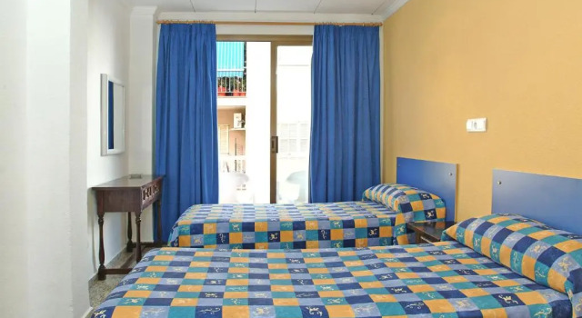 Standard Doppel Zimmer Hostal Tierramar