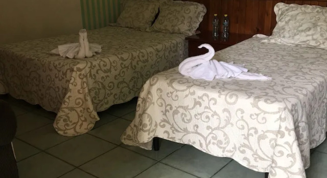 Двухместный номер Economy Grand Hotel Panajachel