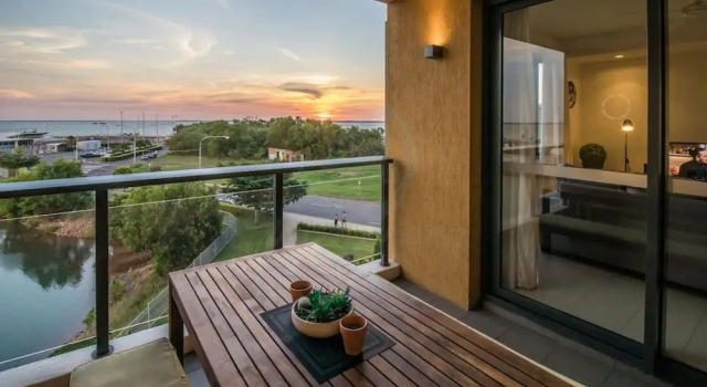 Zen by the Ocean - 1 BR Executive Apt