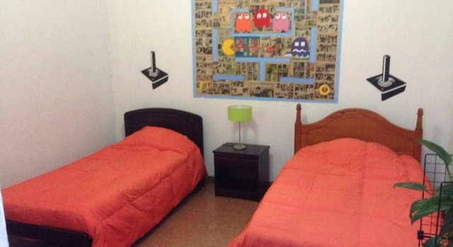 Hostal Color, Забронировать Отель Вальпараисо область Вальпараисо, рядом с Yuguslavo Walk