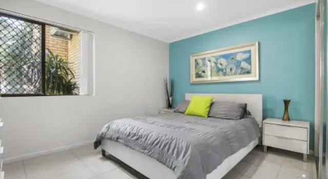 Golden Shores Unit 1, 21 Landsborough Parade, Prenota Hotel Hotel a Queensland con piscina, Piscina