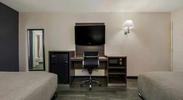 Четырёхместный номер Standard Quality Inn Gadsden - Attalla
