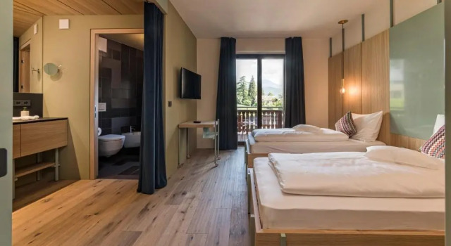 Двухместный номер Deluxe с балконом Hotel Villa Mayr Rooms & Suites