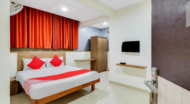 OYO 35680 Sri Sai Residency, Забронировать Отель Отели штата Карнатаки 3 звезды, 3*