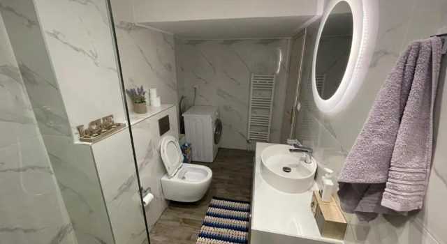 LOVELY AND SUNNY APARTAMENT 300m FROM BEACH!!