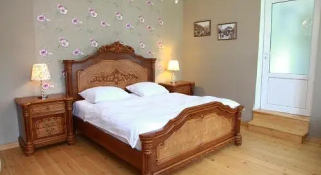 Hotel Easy, Prenota Hotel Kazbegi 