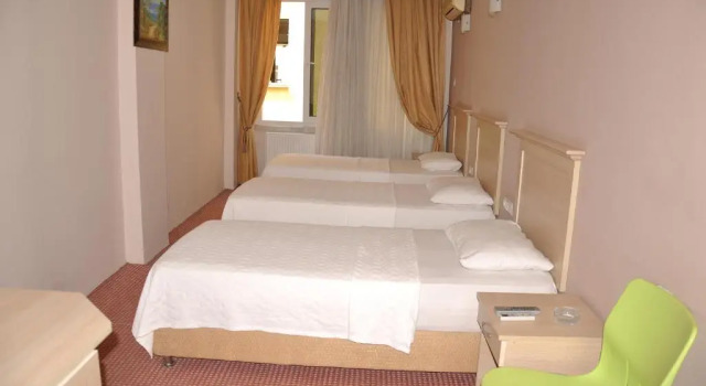 Трёхместный номер Standard Kar Hotel
