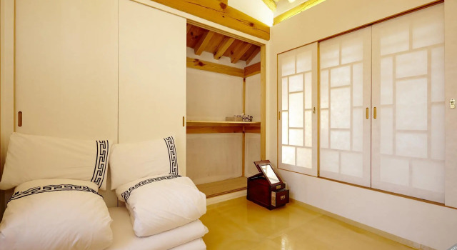 Hanok 24 guesthouse Gyeongbokgung