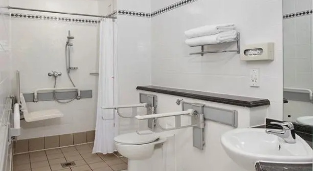 Thistle Hotel, Book Hotel Castle Donington Leicestershire